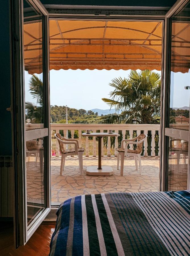 Peaceful, Cosy Tivat Guesthouse Zewnętrze zdjęcie